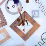 تفاوت تگ های RFID پسیو و اکتیو