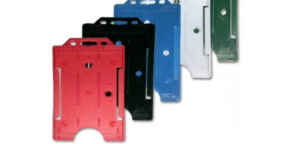 بسته‌بندی کارت pvc با کاور کارت